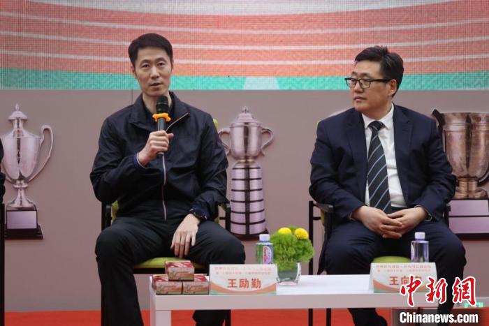 世界乒乓球日公益盛典正式开启小银球大环保在