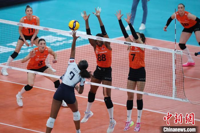 伊萨奇巴希女排横扫米纳斯提前晋级 四强席位已