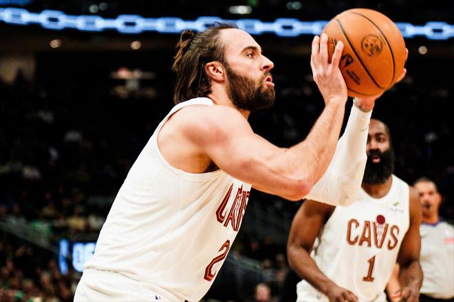 季后赛X因素：斯特鲁斯、库里、斯马特成关键变