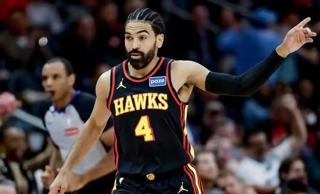 湖人用次轮签换得肯纳德，战绩飙升至西部前三