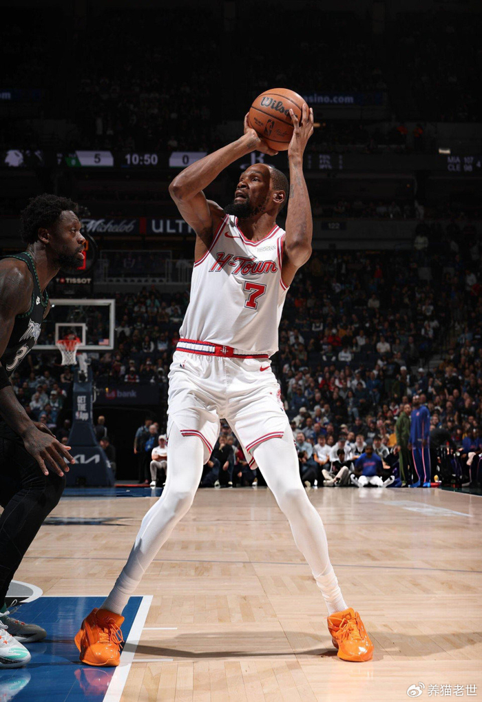 杜兰特生涯命中数超诺维斯基 森林狼客场击退火